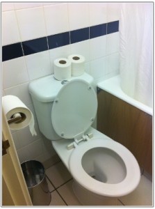 イギリスで泊まったホテルのトイレ